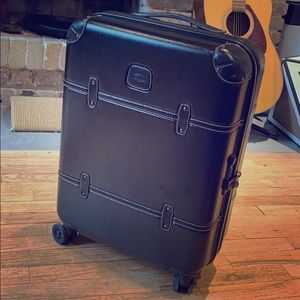 Brics Milano carry-on. 21” with plastic protective